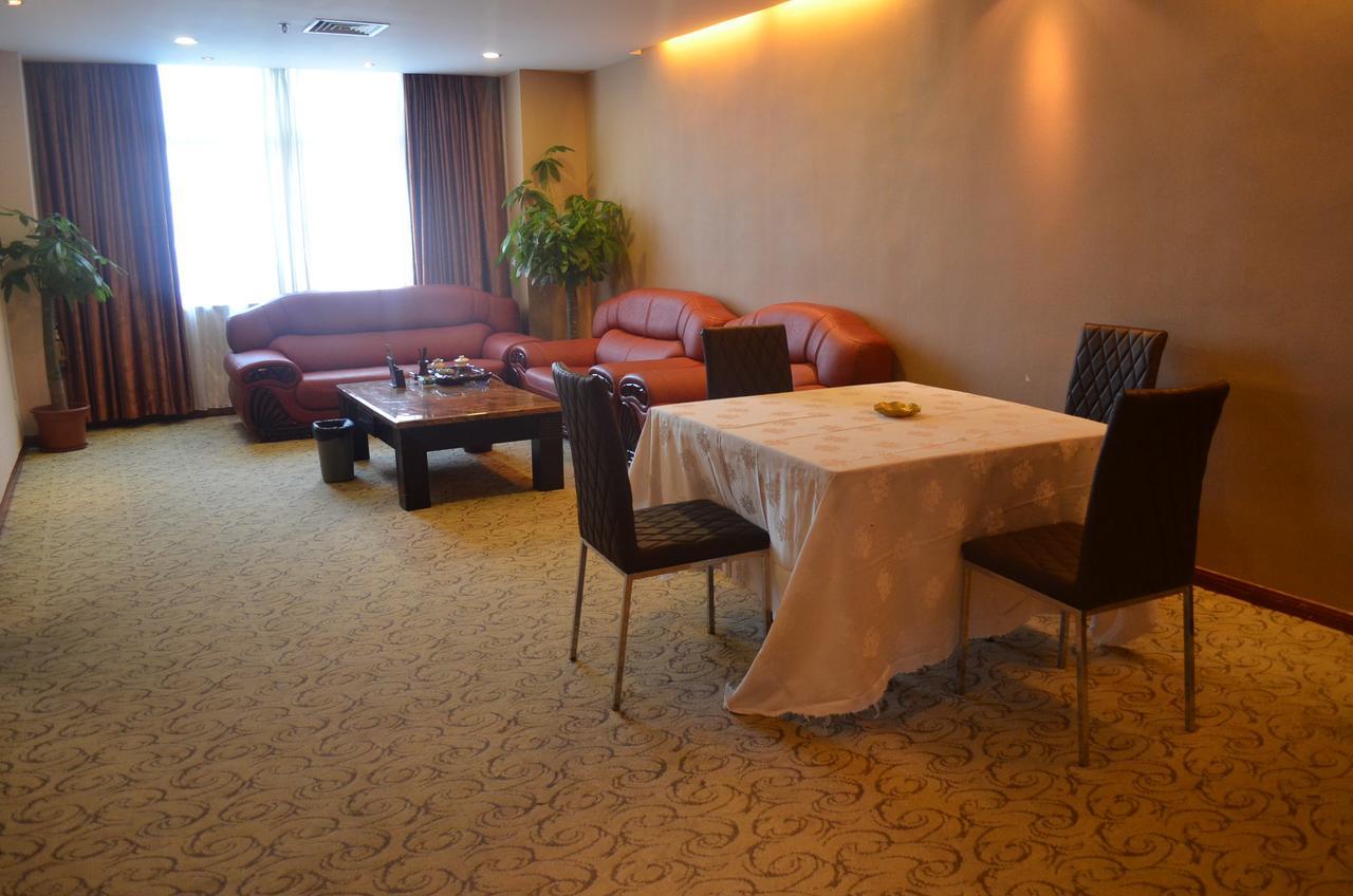 Tianhao Hotel Guangzhou Exterior photo
